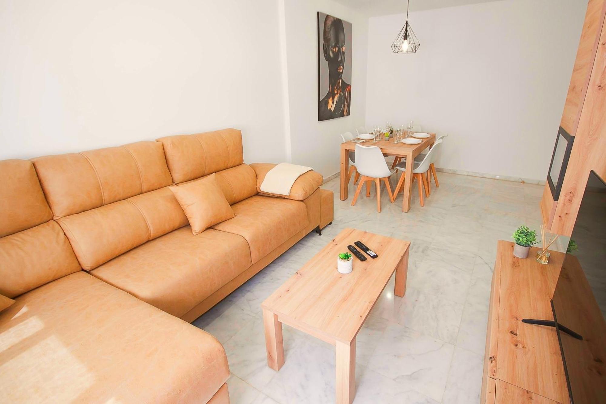 Ave Huelin 3Rooms Alojamiento Con Parking Y Ac Малага Екстериор снимка