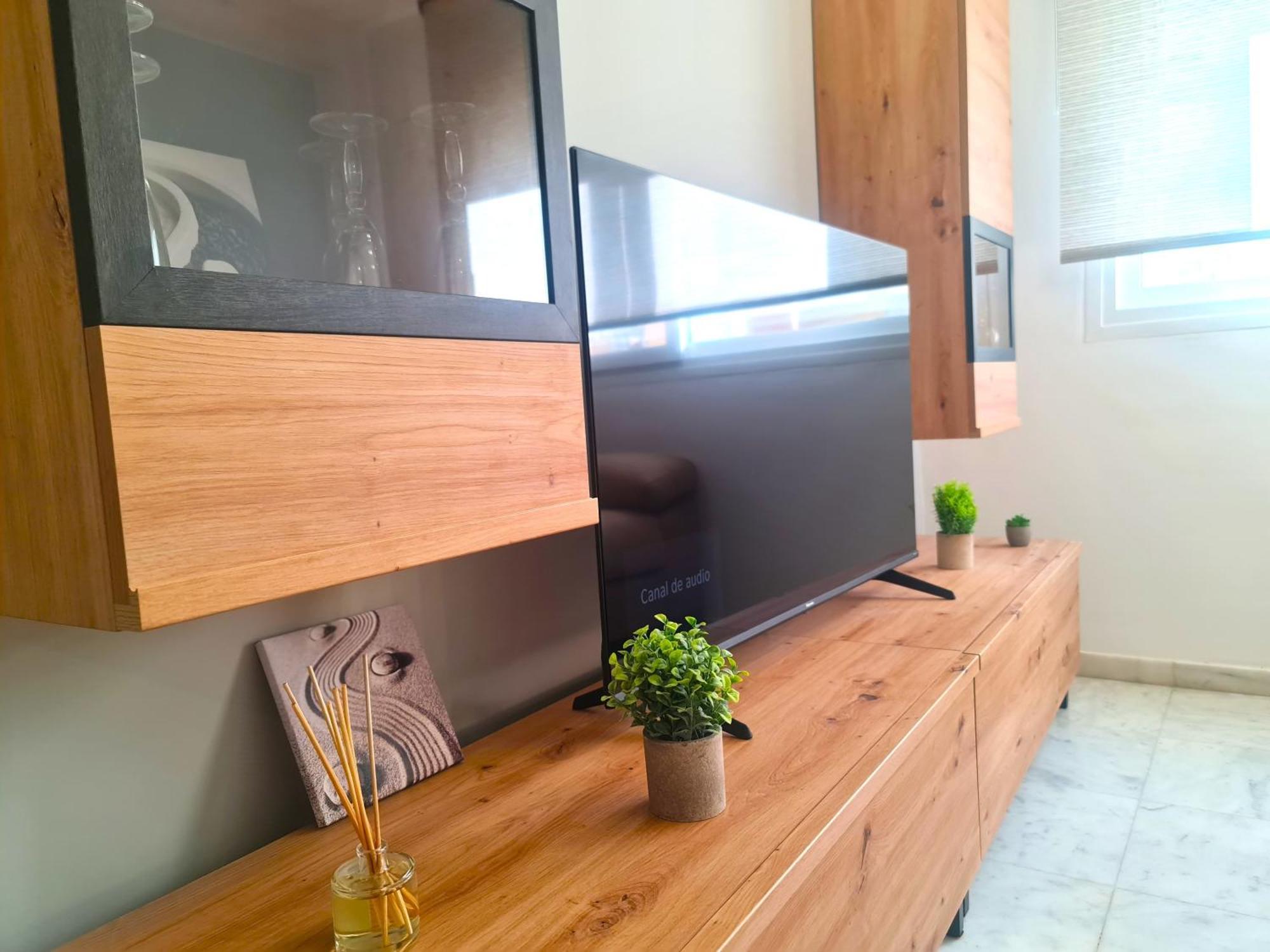 Ave Huelin 3Rooms Alojamiento Con Parking Y Ac Малага Екстериор снимка